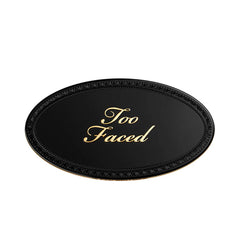 TOO FACED- BORN THIS WAY TURN UP THE LIGHT HIGHLIGHTING PALETTE DEEP