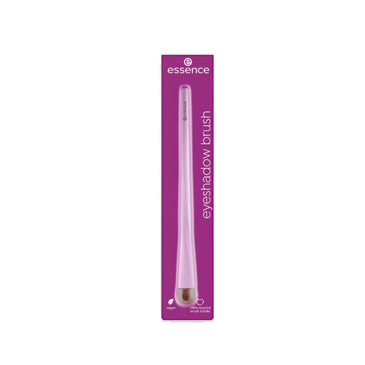 ESSENCE EYESHADOW BRUSH 01 THROWING A LITTLE SHINE